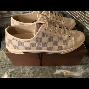 Louis Vuitton Damier Sneakers